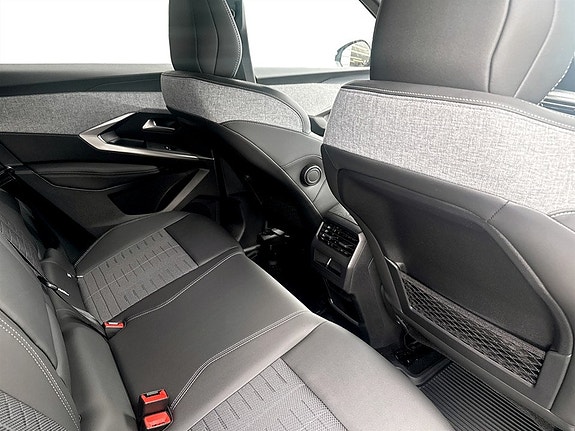Peugeot 3008 6 of 14