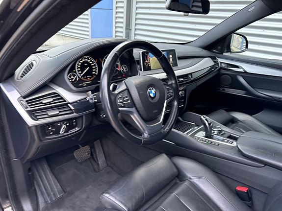 BMW X6 24 of 30