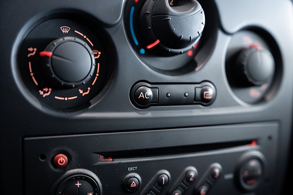 Renault Clio 22 of 30