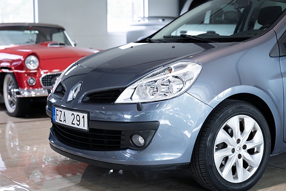 Renault Clio 5 of 30