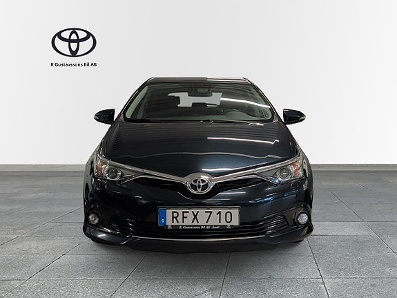 Toyota Auris 9 of 10