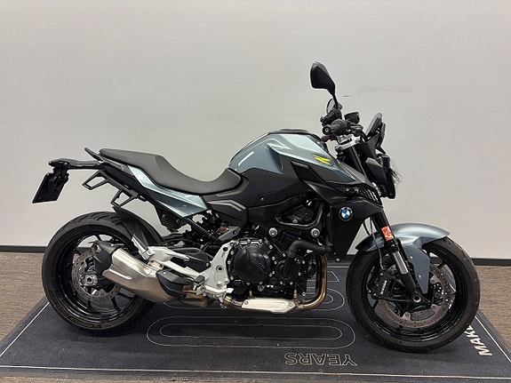 BMW F900R Lågt chassi / Sänkt 2 of 5