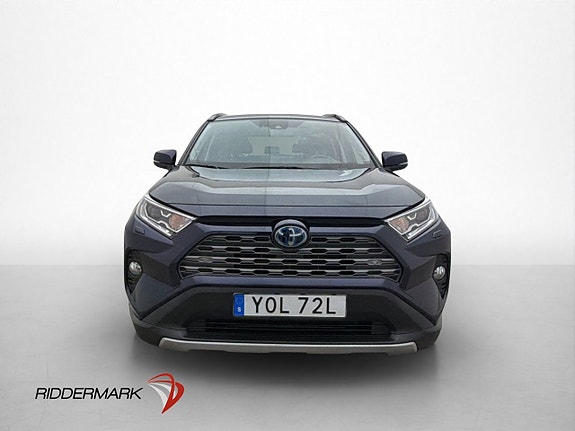 Toyota RAV4 2 of 30