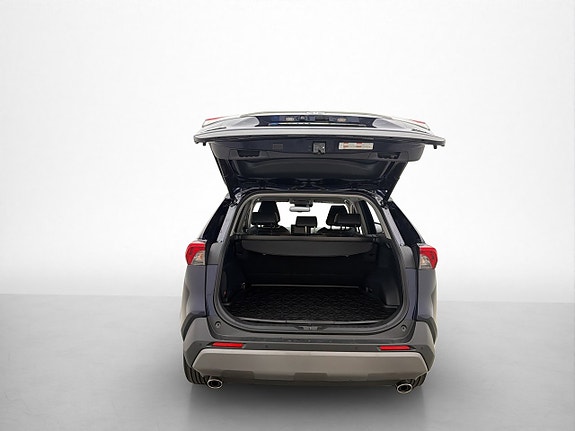 Toyota RAV4 27 of 30