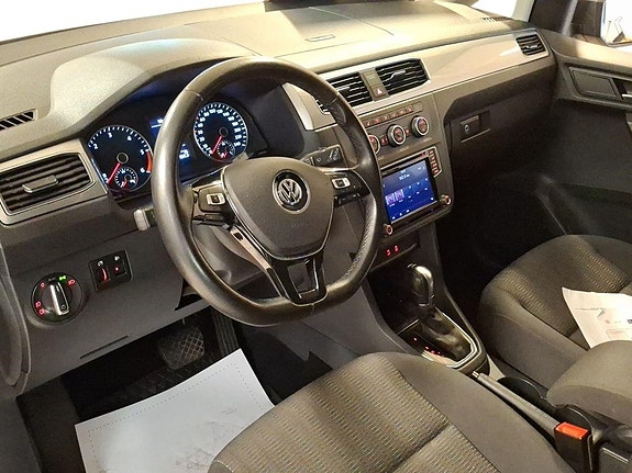 Volkswagen Caddy Maxi 6 of 11