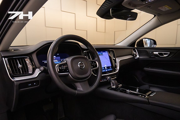 Volvo V60 9 of 24