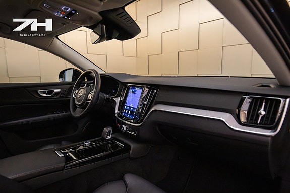 Volvo V60 14 of 24