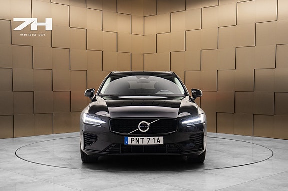 Volvo V60 8 of 24
