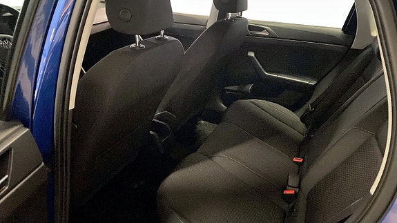 Volkswagen Polo 11 of 12