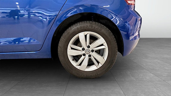 Volkswagen Polo 6 of 12