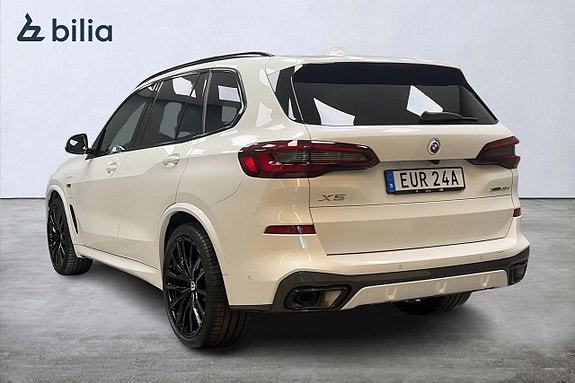 BMW X5 5 of 17