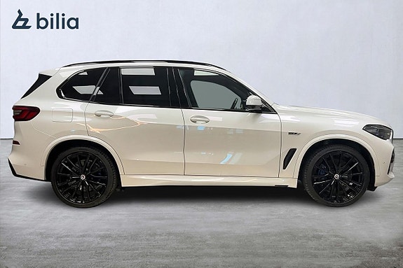 BMW X5 3 of 17