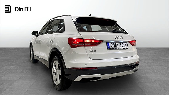Audi Q3 3 of 12