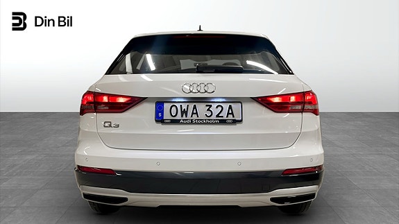 Audi Q3 5 of 12