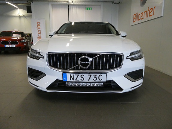 Volvo V60 10 of 27
