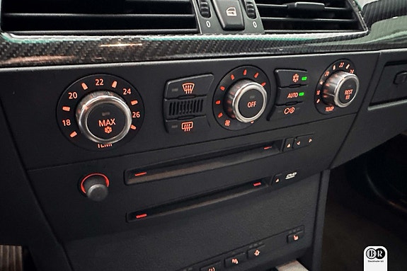 BMW M5 12 of 18