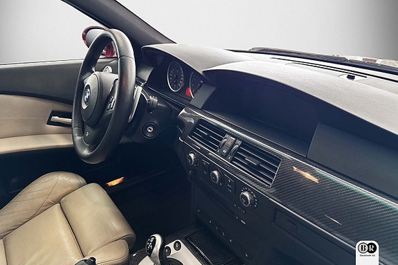 BMW M5 6 of 18