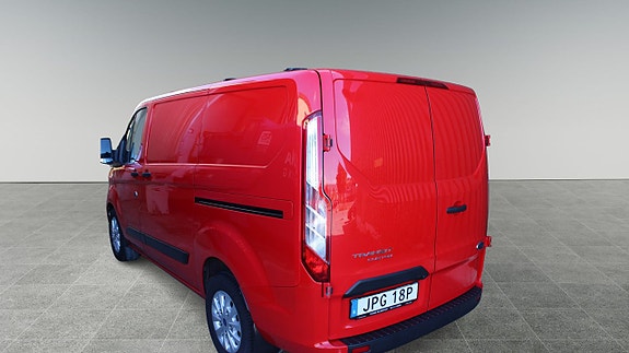 Ford Transit Custom 3 of 11