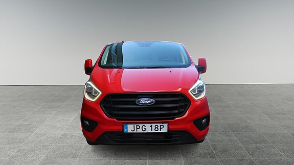 Ford Transit Custom 2 of 11