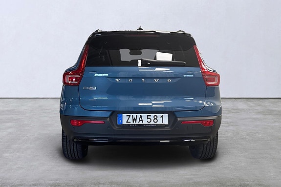 Volvo EX40 4 of 25