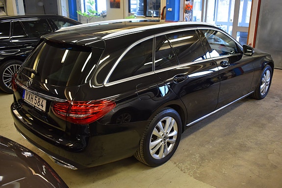 Mercedes-Benz C220 d 5 of 20