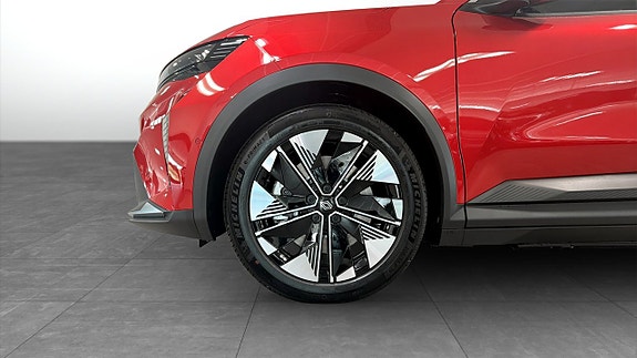 Renault Scenic E-Tech 9 of 9