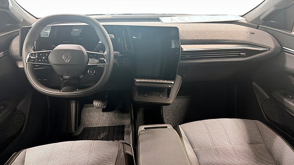 Renault Scenic E-Tech 4 of 9