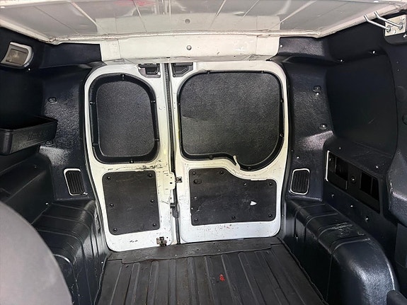 Peugeot Bipper 19 of 20