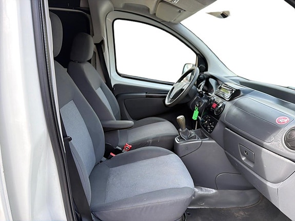Peugeot Bipper 16 of 20