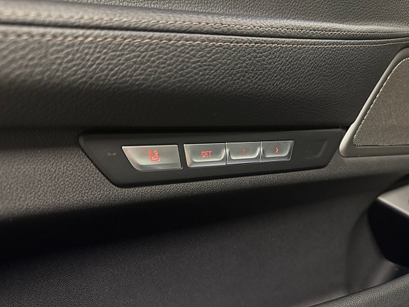 BMW 740e 18 of 24