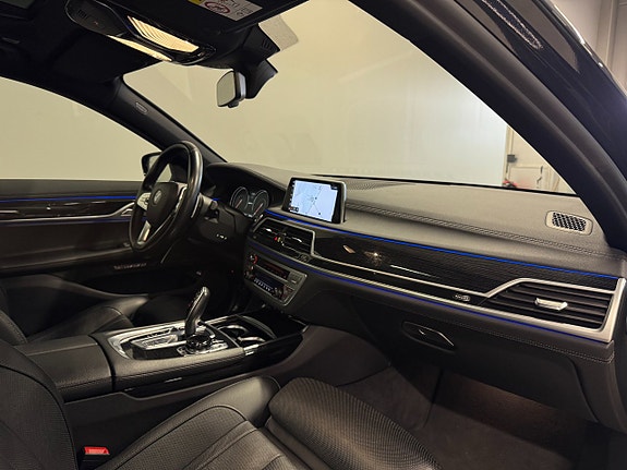 BMW 740e 8 of 24