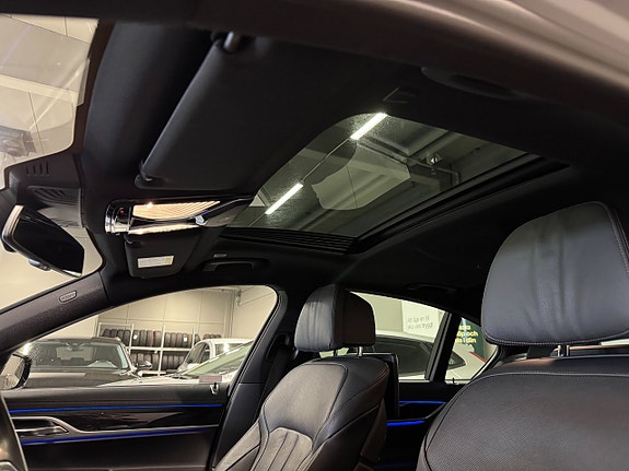 BMW 740e 15 of 24