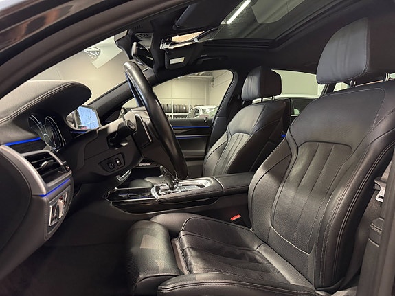 BMW 740e 14 of 24