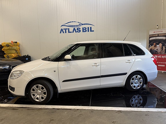 Skoda Fabia 2 of 20