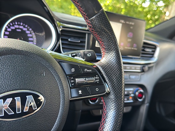 Kia ProCeed 18 of 22