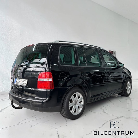 Volkswagen Touran 6 of 20