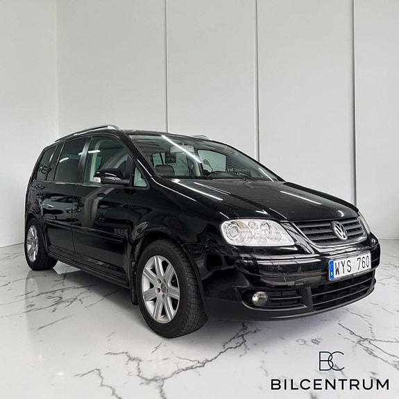 Volkswagen Touran 3 of 20