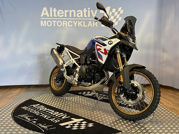 BMW F 900 GS 9 of 15