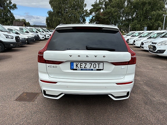 Volvo XC60 5 of 18