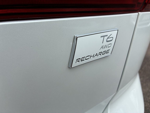 Volvo XC60 10 of 18