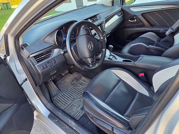 Toyota Avensis 7 of 7