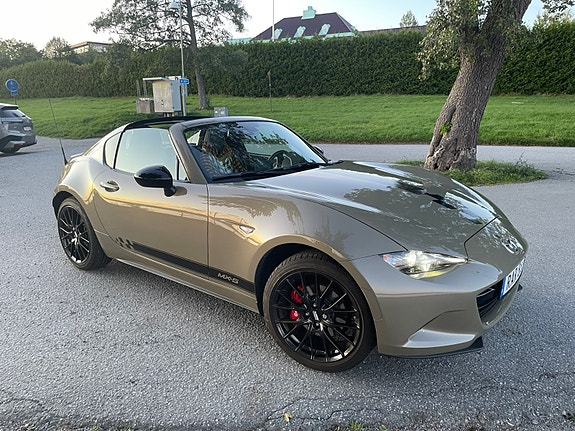 Mazda MX-5 3 of 6