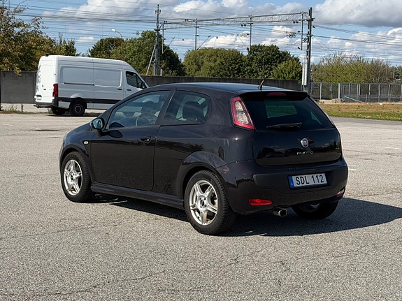 Fiat Punto Evo 4 of 8