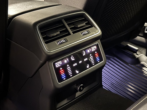 Audi A6 10 of 16