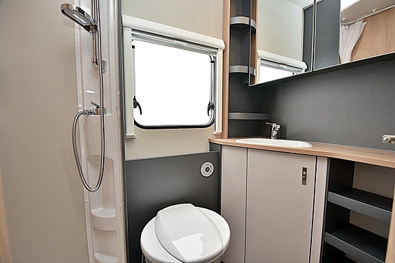 Knaus 580 QS Sport, Barnkammare 21 of 26