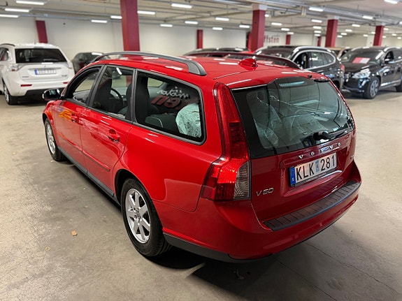 Volvo V50 5 of 16