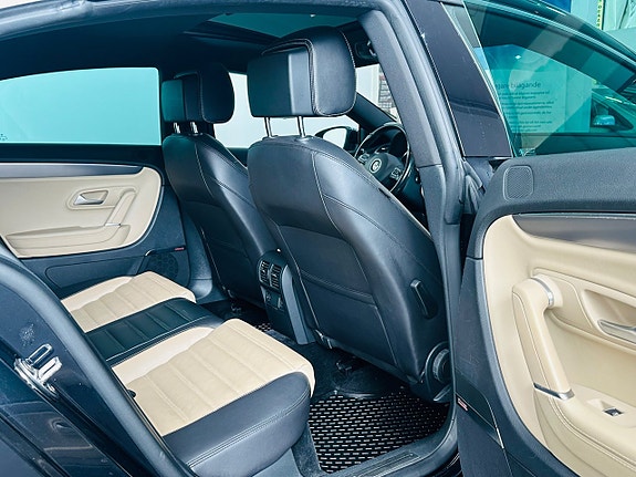 Volkswagen CC 15 of 21