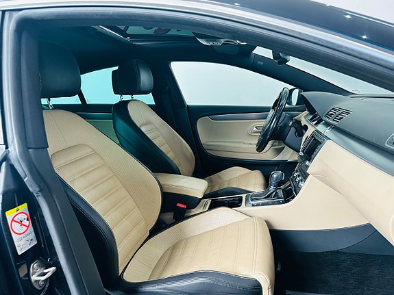 Volkswagen CC 14 of 21