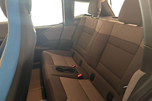BMW i3 15 of 19