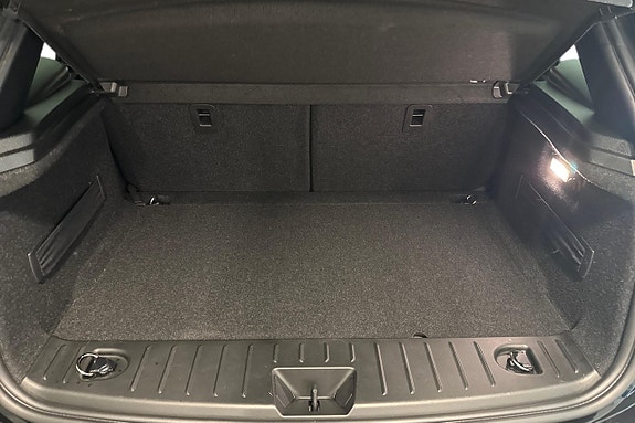BMW i3 10 of 19